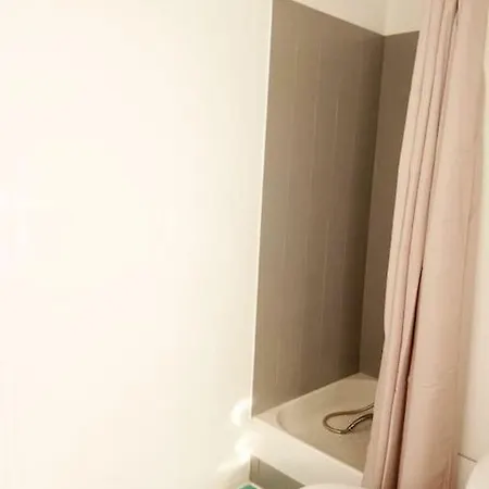 Apartman Studio De Charme En Plein Centre Ville Beauvais